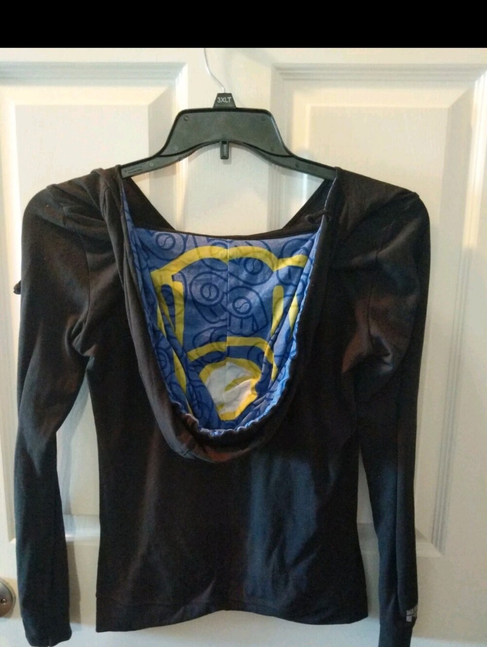 Women's Milwaukee Brewers Black Hooded Sweatshirt W/ Emblem in Hood